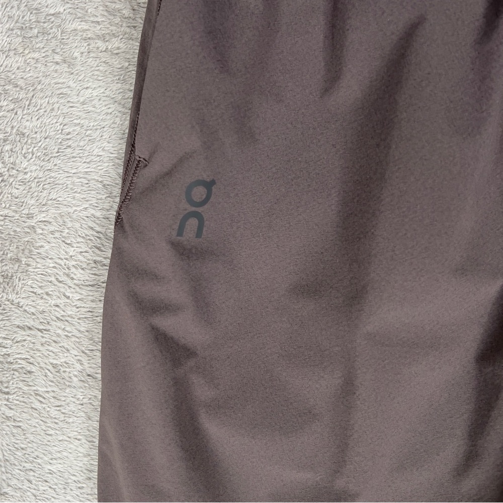 On Cloud Focus Stretch Jogger Pants Women's XS Pebble Running Outdoor - Picture 6 of 16